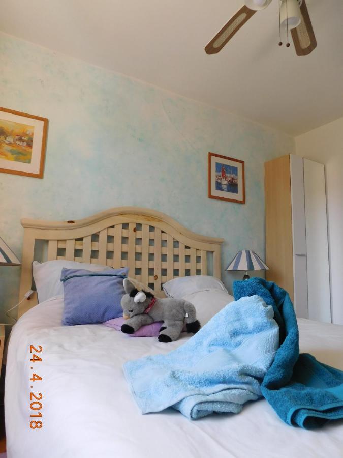 Chez Nous. B & B Bassy Exteriér fotografie